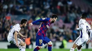 他曾效力于 他曾效力于